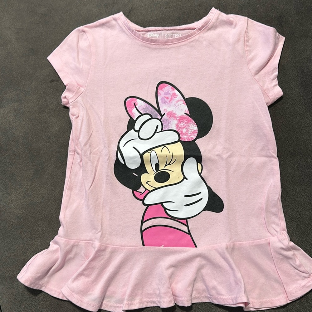 Girls Minnie Mouse tshirt